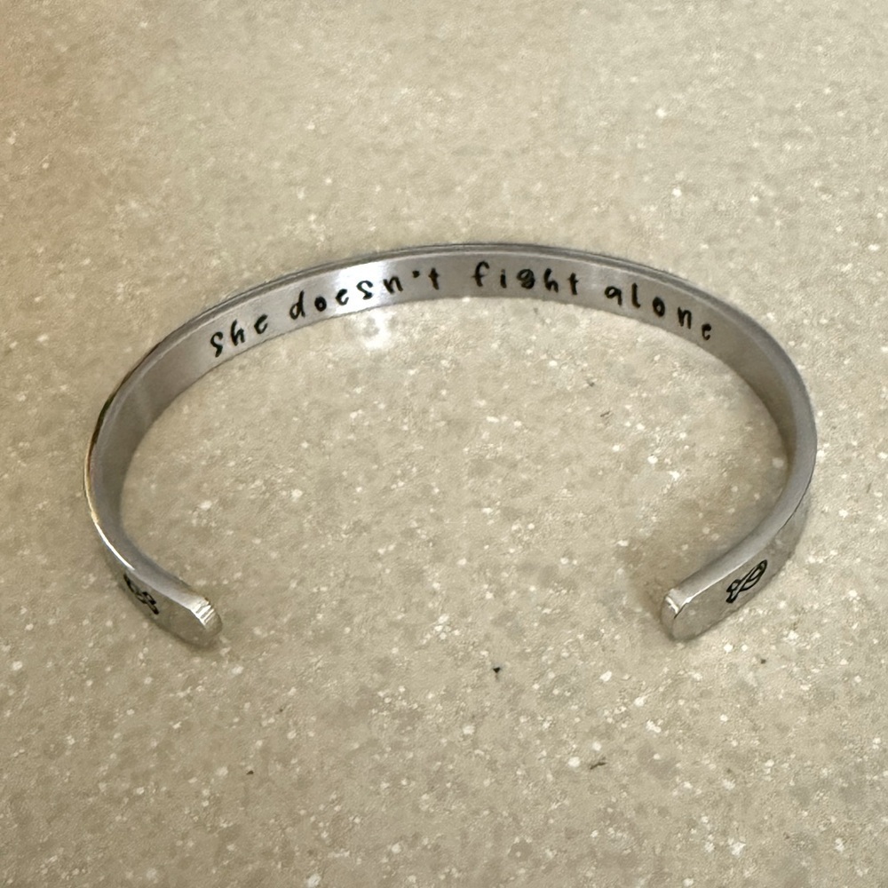 Mantra Band Bracelet She Doesn’t Fight Alone Breast Cancer New